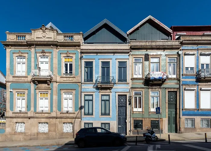 Cedofeita's Blue House Порту